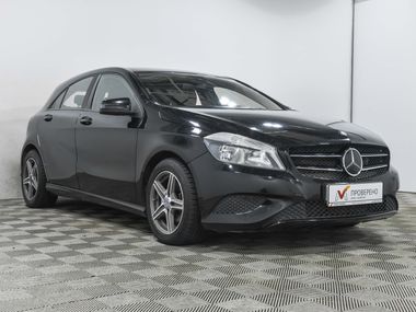 Mercedes-Benz A-класс 2013 года, 170 353 км - вид 4