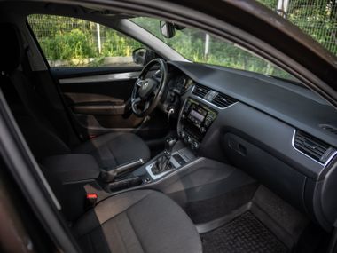 Skoda Octavia 2013 года, 183 240 км - вид 14