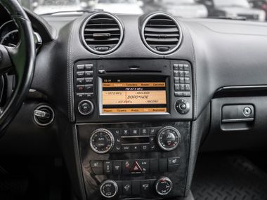 Mercedes-Benz GL-класс 2010 года, 228 221 км - вид 9