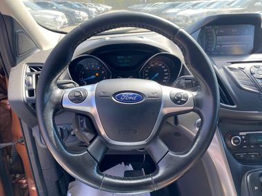 Ford Kuga 2015 года, 231 904 км - вид 8