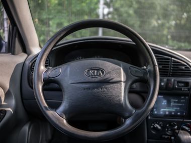 Kia Spectra 2009 года, 163 959 км - вид 6