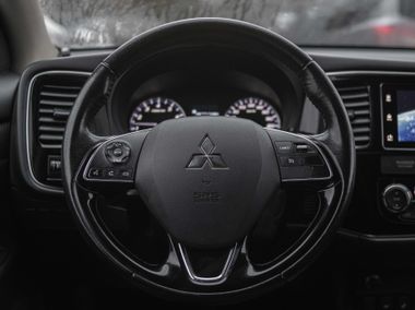 Mitsubishi Outlander 2018 года, 100 731 км - вид 7