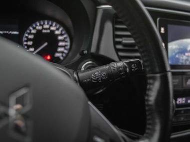 Mitsubishi Outlander 2018 года, 100 731 км - вид 8