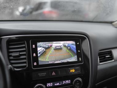 Mitsubishi Outlander 2018 года, 100 731 км - вид 10