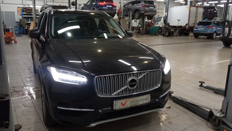 Volvo XC90 2015 года, 156 603 км - вид 3