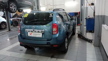 Renault Duster 2012 года, 136 558 км - вид 3