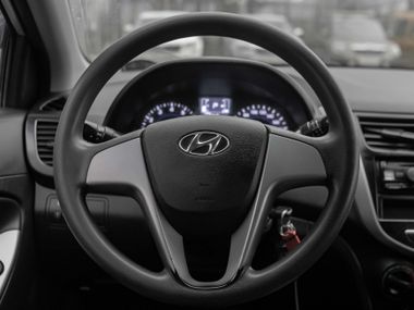 Hyundai Solaris 2016 года, 186 000 км - вид 6