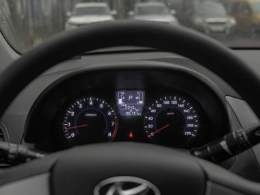 Hyundai Solaris 2016 года, 186 000 км - вид 5