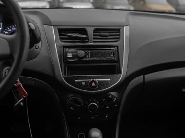 Hyundai Solaris 2016 года, 186 000 км - вид 7