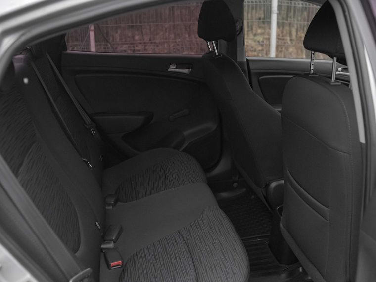 Hyundai Solaris 2016 года, 186 000 км - вид 10