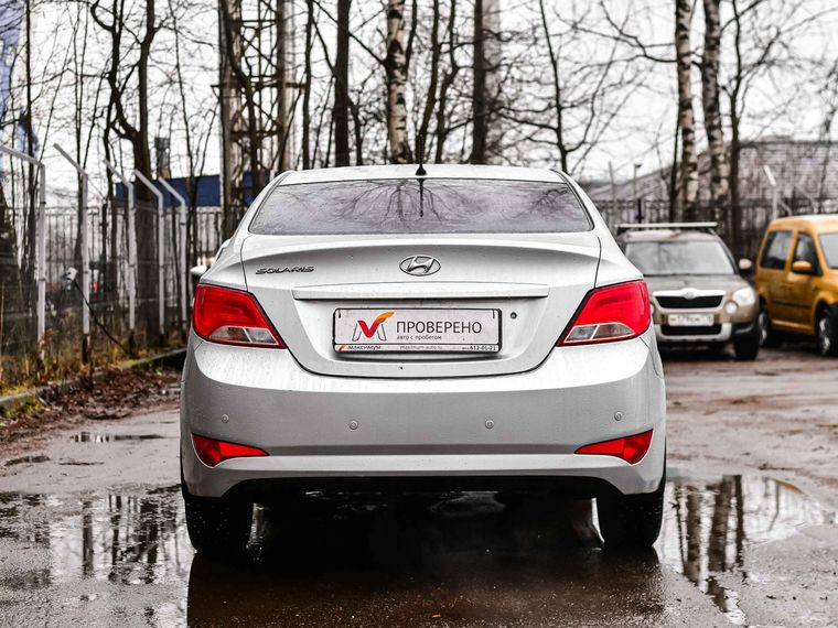Hyundai Solaris 2016 года, 186 000 км - вид 4