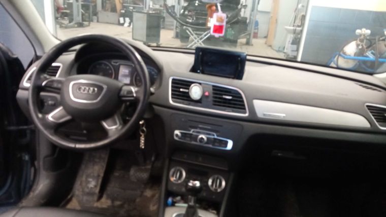Audi Q3 2013 года, 291 441 км - вид 5