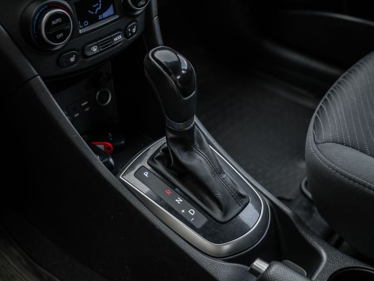 Hyundai Solaris 2016 года, 114 291 км - вид 9