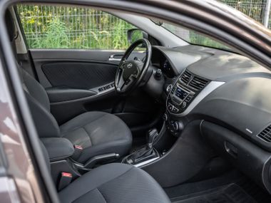 Hyundai Solaris 2016 года, 114 291 км - вид 13