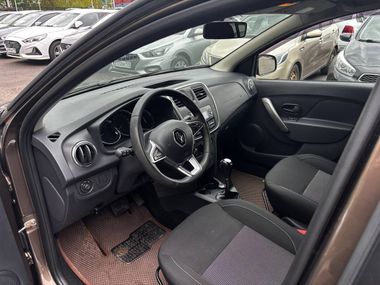 Renault Sandero Stepway 2018 года, 230 053 км - вид 17