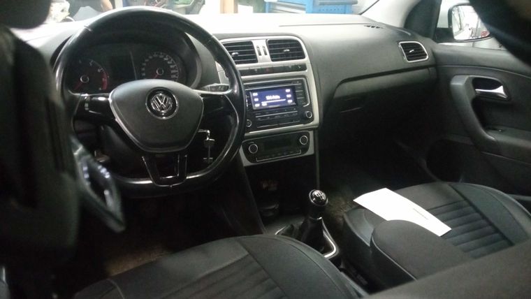 Volkswagen Polo 2017 года, 70 494 км - вид 5