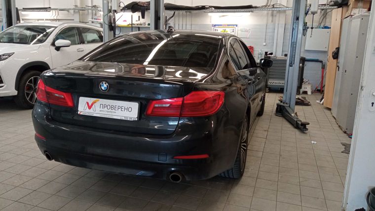 BMW 5 Серия 2019 года, 71 965 км - вид 4