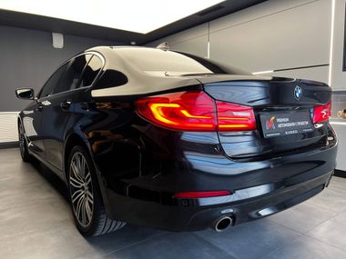 BMW 5 серия 2019 года, 71 965 км - вид 7