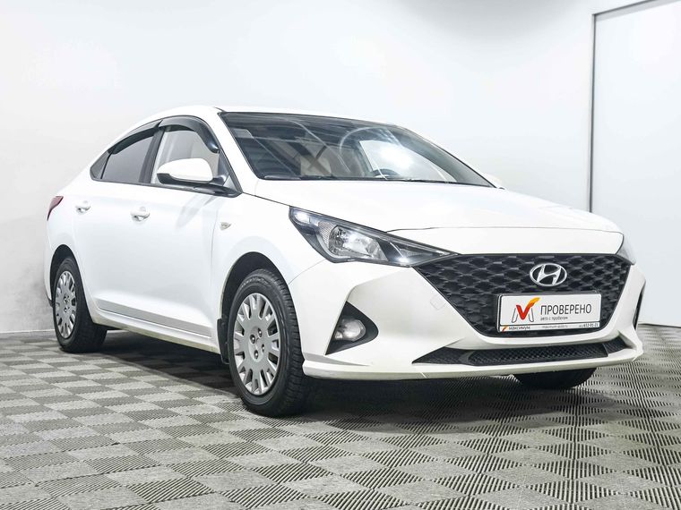 Hyundai Solaris 2021 года, 84 435 км - вид 4