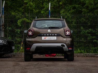 Renault Duster 2021 года, 40 657 км - вид 4
