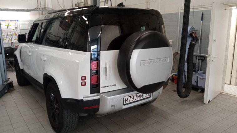 Land Rover Defender 2020 года, 104 185 км - вид 4