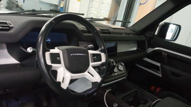Land Rover Defender 2020 года, 104 185 км - вид 5