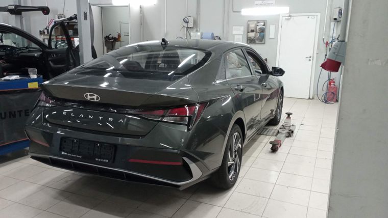 Hyundai Elantra 2023 года, 28 км - вид 3