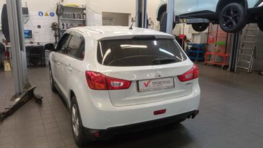 Mitsubishi ASX 2013 года, 177 784 км - вид 4