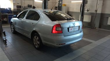 Skoda Octavia 2009 года, 284 975 км - вид 4