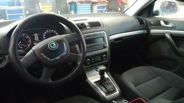 Skoda Octavia 2009 года, 284 975 км - вид 5