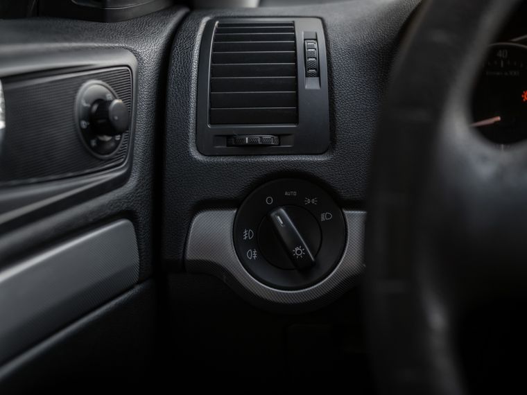 Skoda Octavia 2009 года, 284 975 км - вид 12