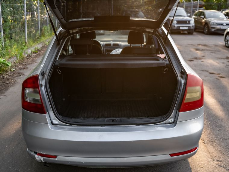 Skoda Octavia 2009 года, 284 975 км - вид 15