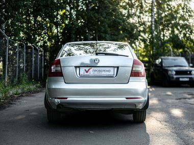 Skoda Octavia 2009 года, 284 975 км - вид 4