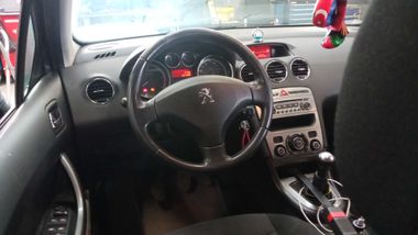 Peugeot 408 2013 года, 231 096 км - вид 5