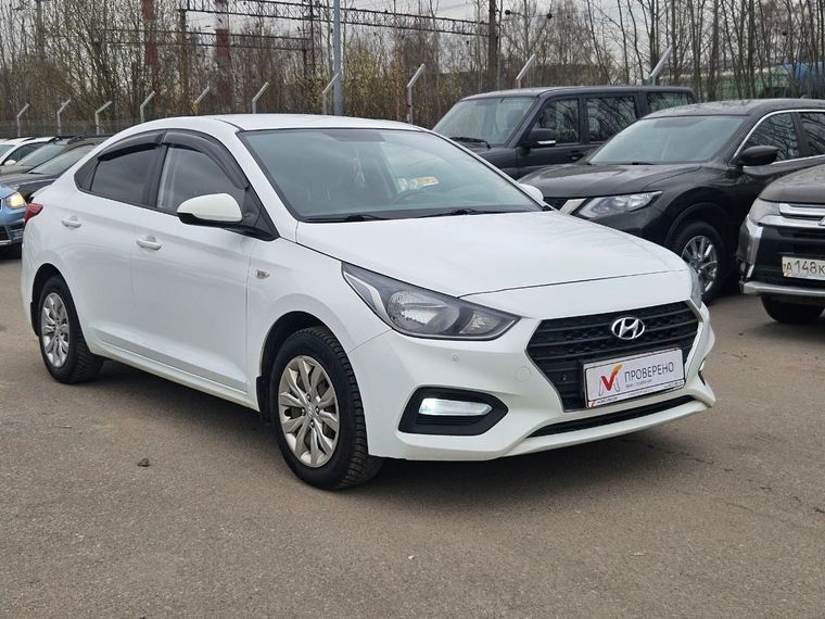 Hyundai Solaris 2017 года, 206 756 км - вид 3