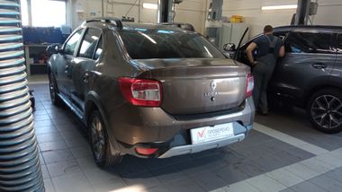 Renault Logan Stepway 2021 года, 94 635 км - вид 4