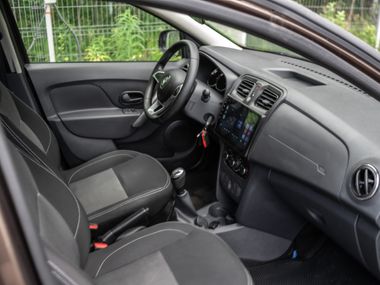 Renault Logan Stepway 2021 года, 94 635 км - вид 11