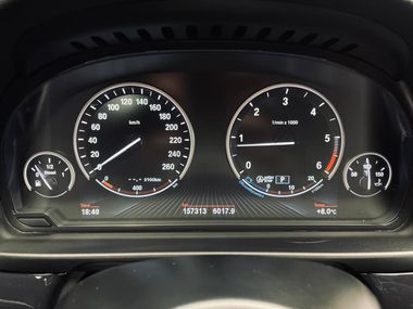 BMW 5 серия 2014 года, 157 310 км - вид 9