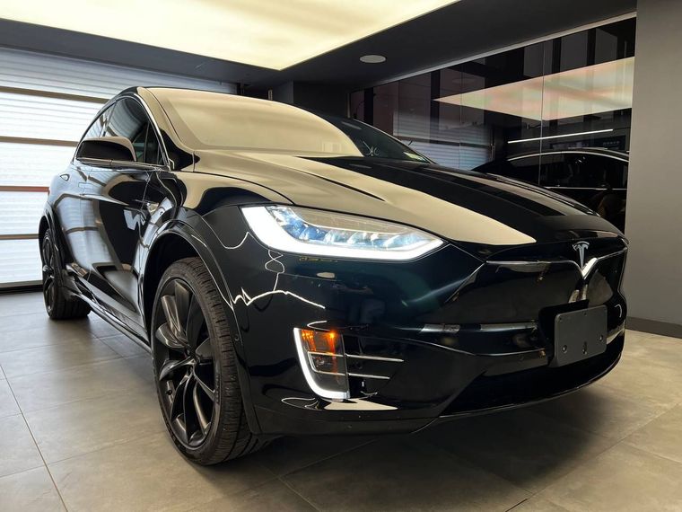 Tesla Model X 2020 года, 26 241 км - вид 3
