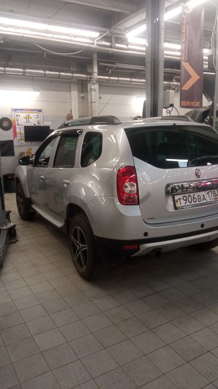 Renault Duster 2014 года, 103 000 км - вид 4