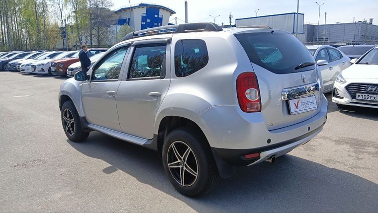 Renault Duster 2014 года, 103 000 км - вид 6