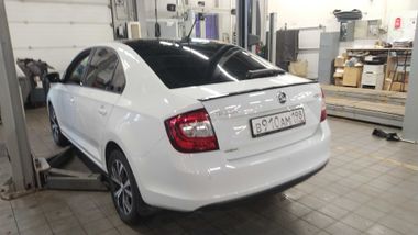 Skoda Rapid 2018 года, 97 500 км - вид 4