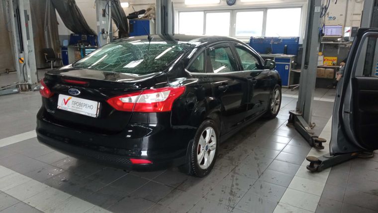 Ford Focus 2012 года, 113 458 км - вид 3