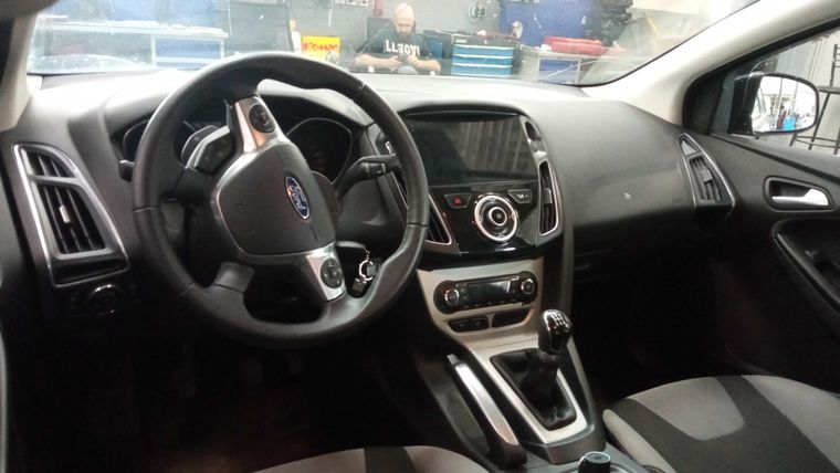 Ford Focus 2012 года, 113 458 км - вид 5
