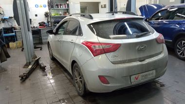 Hyundai i30 2013 года, 112 317 км - вид 4