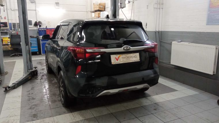 Kia Seltos 2021 года, 95 319 км - вид 4