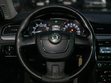 Skoda Superb 2009 года, 375 674 км - вид 6