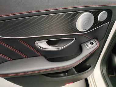 Mercedes-Benz C-класс AMG 2018 года, 98 363 км - вид 15