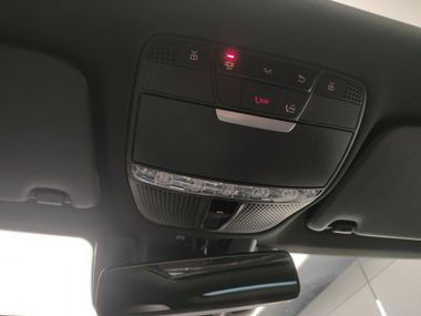 Mercedes-Benz C-класс AMG 2018 года, 98 363 км - вид 14