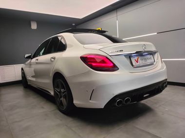 Mercedes-Benz C-класс AMG 2018 года, 98 363 км - вид 6
